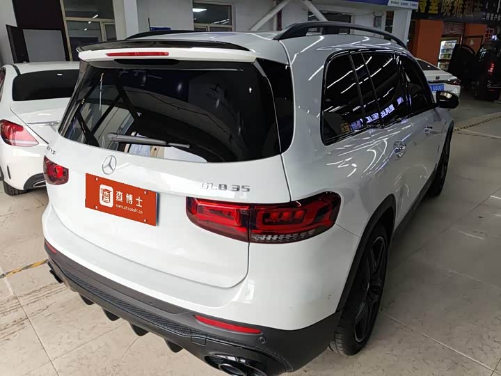 Фото 3 - Mercedes-Benz GLB-Class AMG