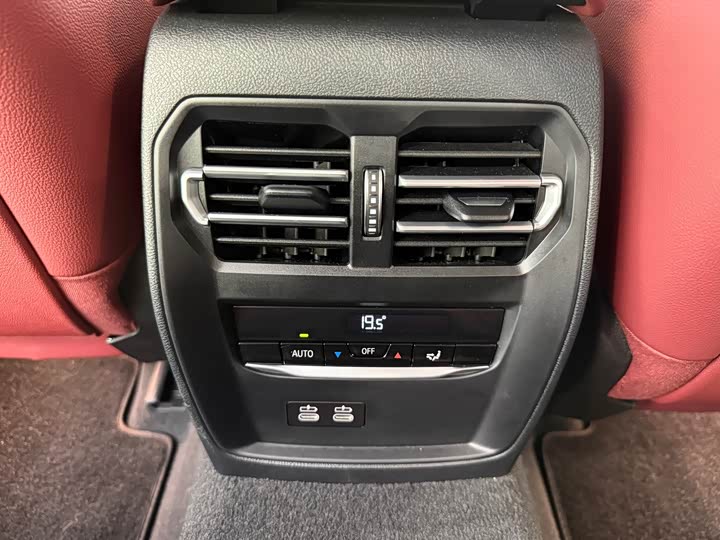 Фото 11 - BMW 3 Series