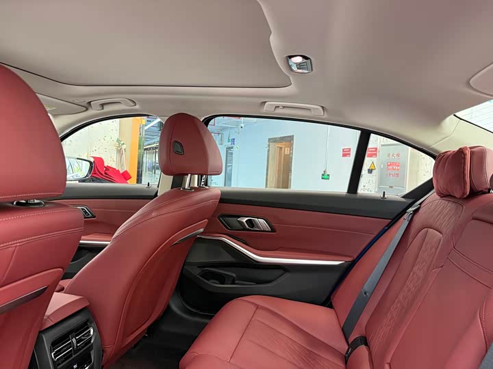 Фото 13 - BMW 3 Series