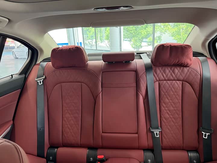 Фото 25 - BMW 3 Series