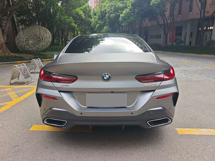 Фото 5 - BMW 8 Series