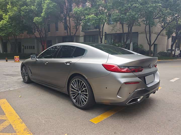 Фото 6 - BMW 8 Series