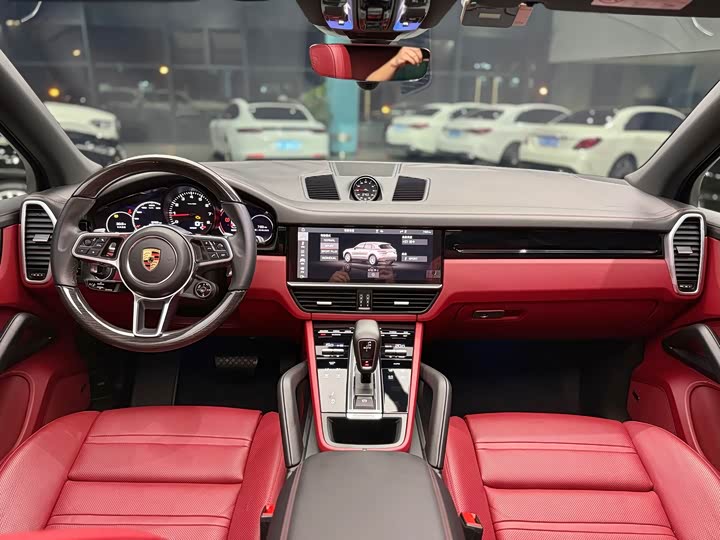 Фото 19 - Porsche Cayenne