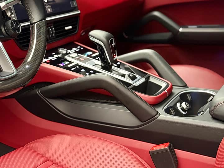 Фото 21 - Porsche Cayenne