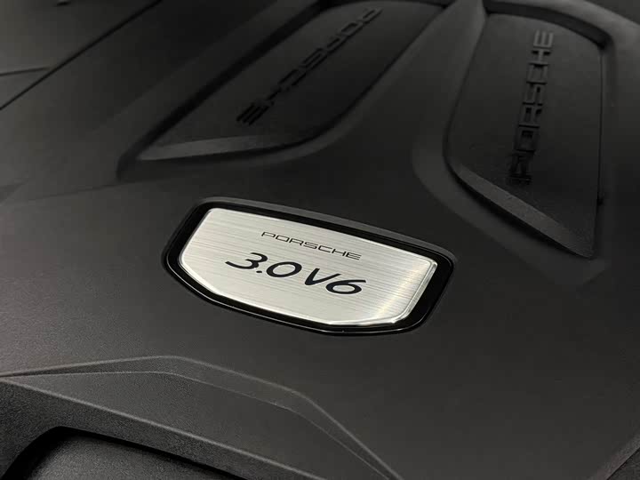 Фото 23 - Porsche Cayenne