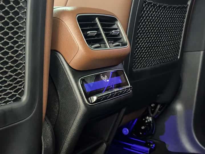 Фото 25 - Mercedes-Benz GLS-Class