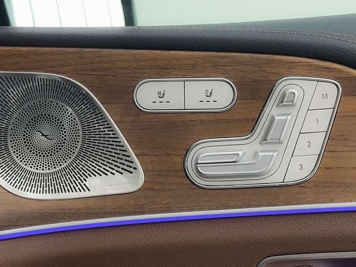 Фото 7 - Mercedes-Benz GLS-Class