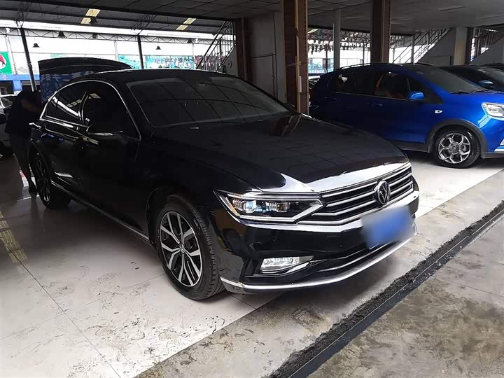 Фото 4 - Volkswagen Magotan