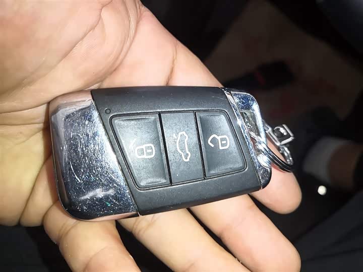 Фото 9 - Volkswagen Magotan