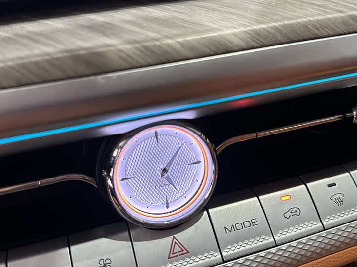 Фото 14 - Tank 500