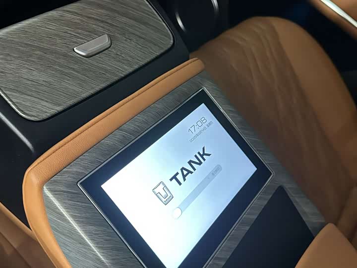 Фото 17 - Tank 500