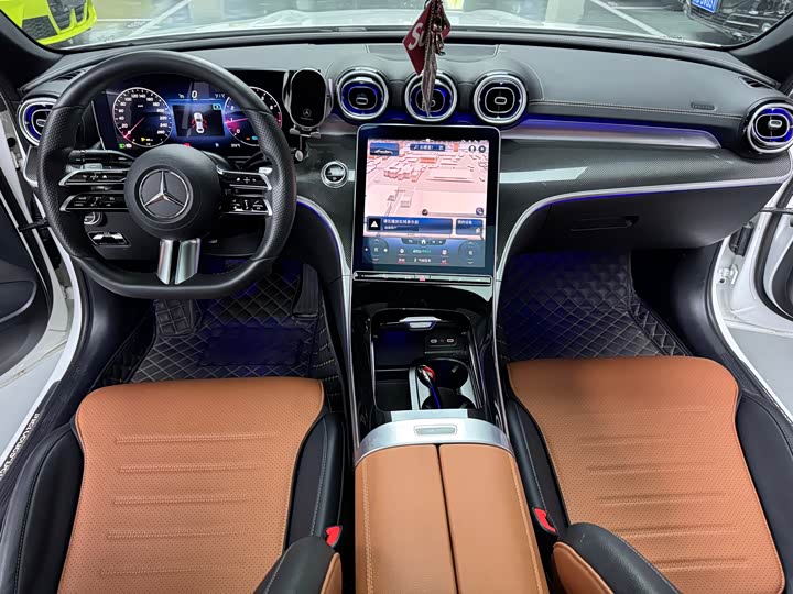 Фото 11 - Mercedes-Benz C-Class