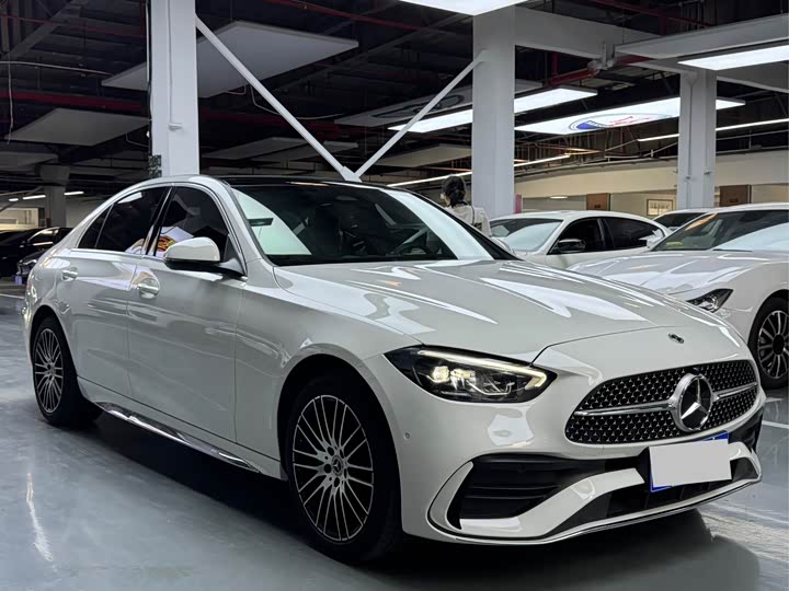 Фото 3 - Mercedes-Benz C-Class