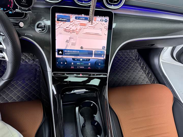 Фото 8 - Mercedes-Benz C-Class