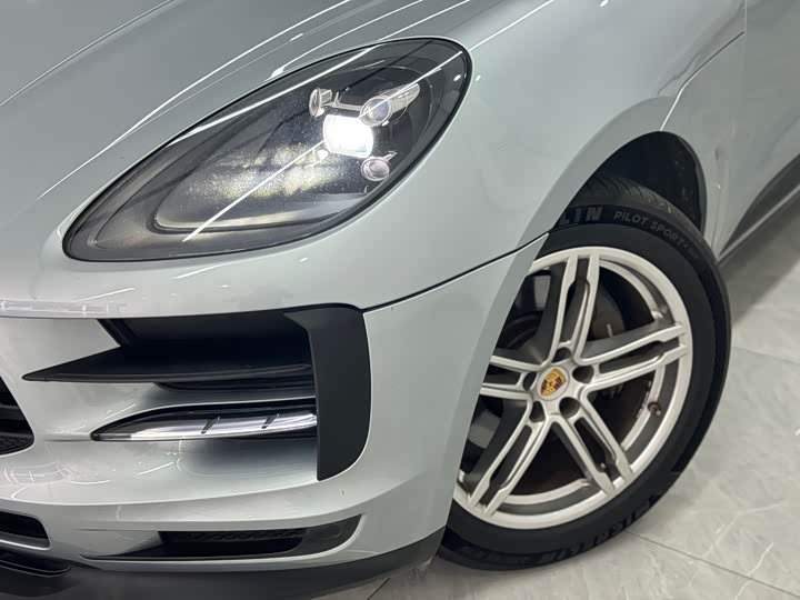 Фото 23 - Porsche Macan