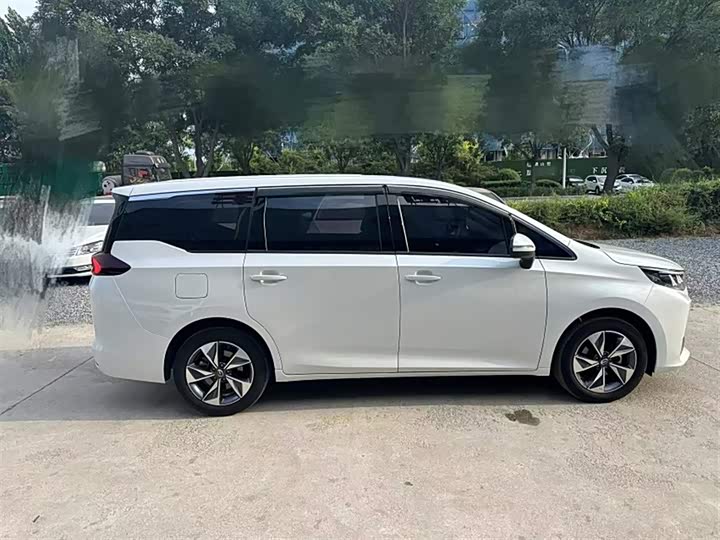 Фото 6 - GAC Trumpchi M6