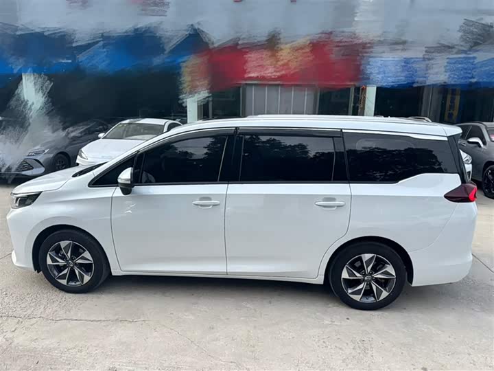 Фото 7 - GAC Trumpchi M6