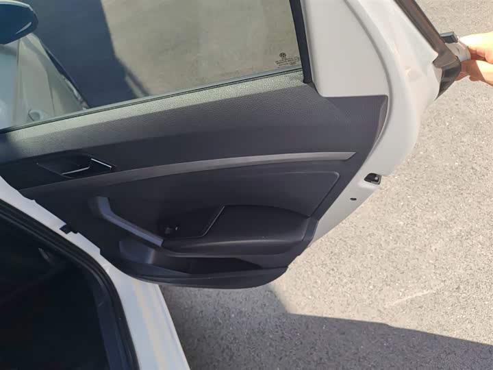 Фото 27 - Volkswagen Lavida