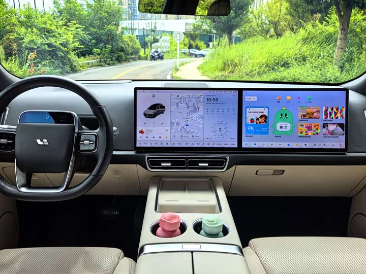 Фото 18 - LiXiang L8