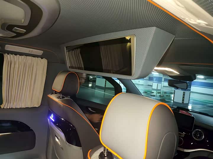 Фото 10 - Mercedes-Benz Vito