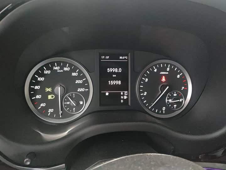 Фото 7 - Mercedes-Benz Vito