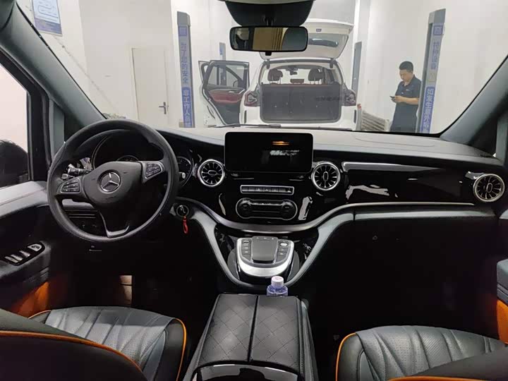 Фото 8 - Mercedes-Benz Vito