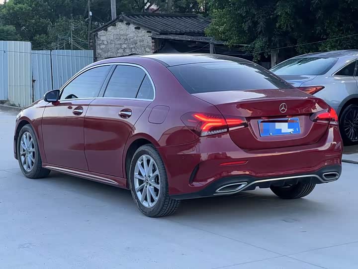 Фото 4 - Mercedes-Benz A-Class