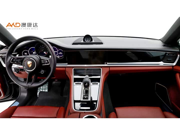 Фото 5 - Porsche Panamera