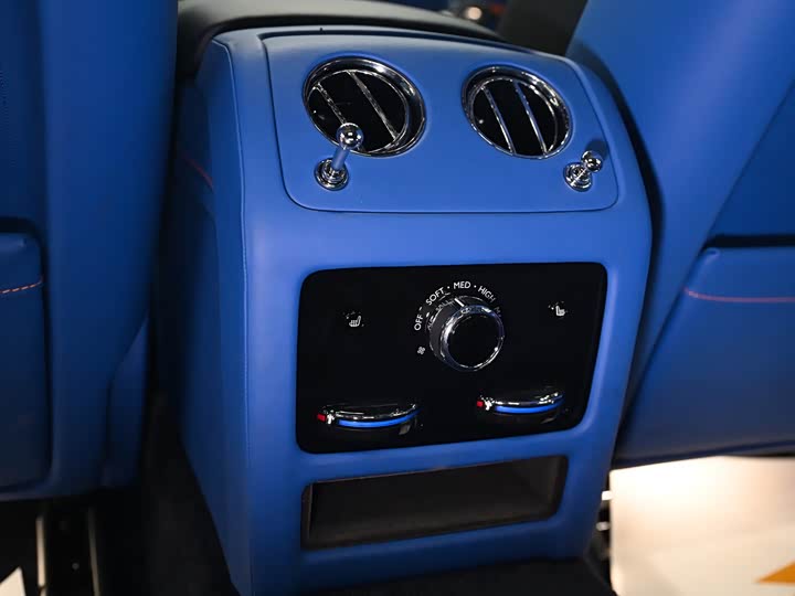 Фото 19 - Rolls-Royce Ghost