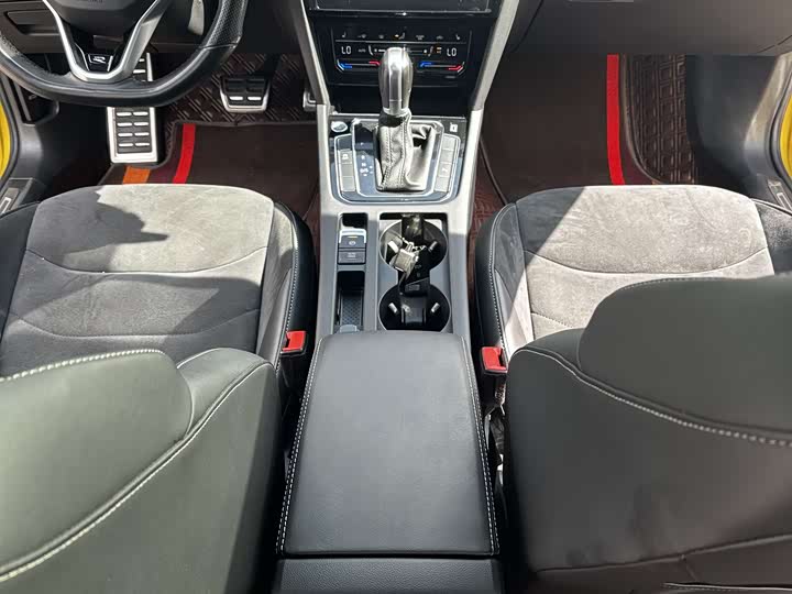 Фото 9 - Volkswagen CC