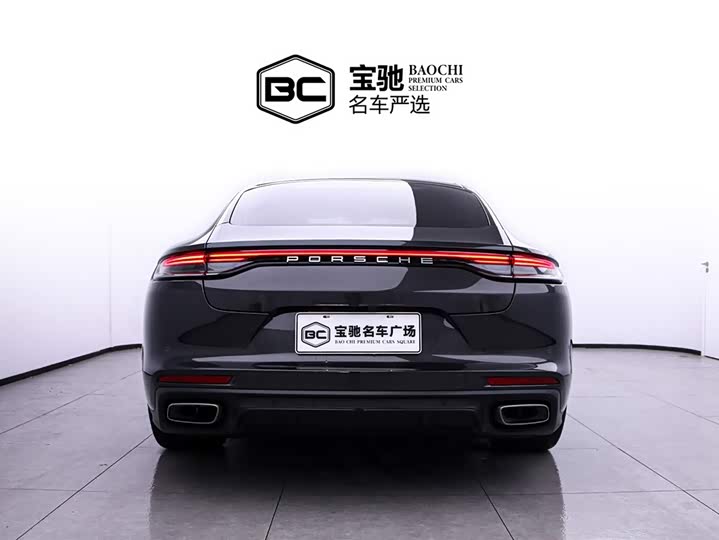 Фото 4 - Porsche Panamera