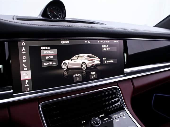 Фото 8 - Porsche Panamera