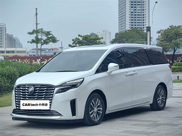 Фото 1 - Buick GL8 ES