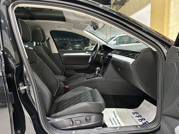 Фото 15 - Volkswagen Magotan GTE Hybrid