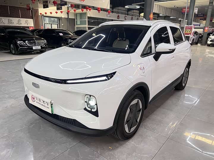 Фото 7 - Geely Geometry E Firefly