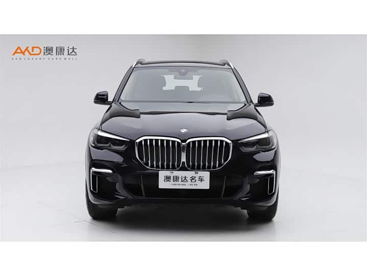 Фото 2 - BMW X5