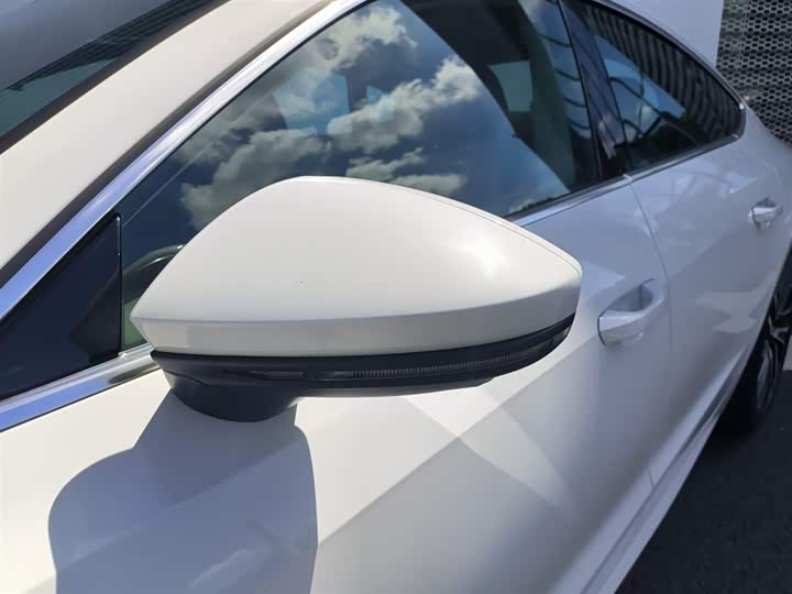 Фото 15 - Audi A7