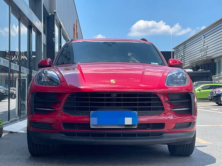 Фото 1 - Porsche Macan