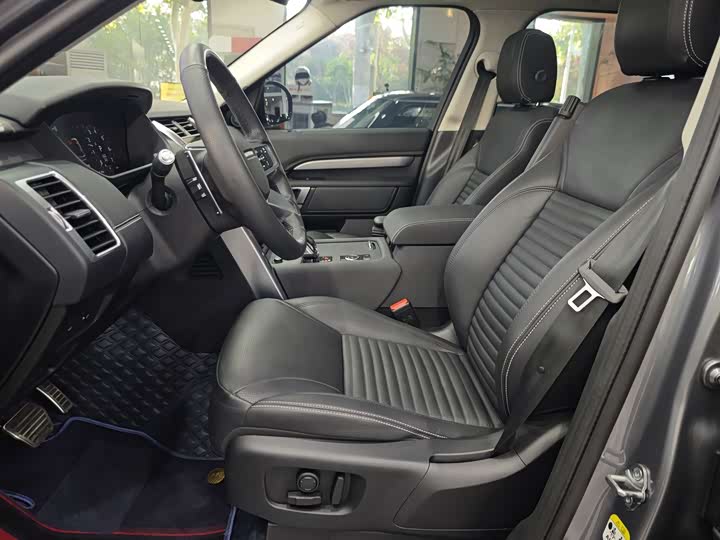 Фото 10 - Land Rover Discovery