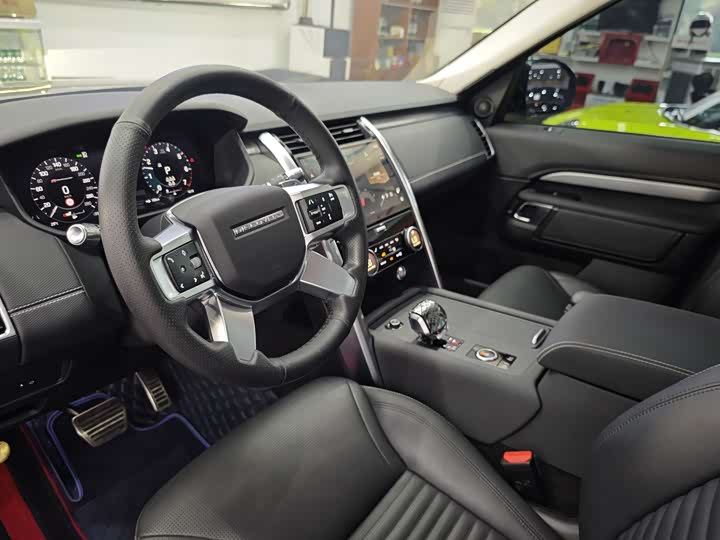 Фото 11 - Land Rover Discovery