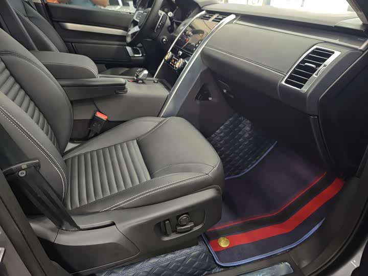 Фото 16 - Land Rover Discovery