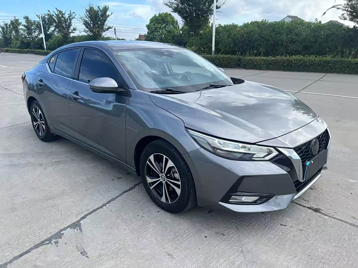 Фото 3 - Nissan Sylphy