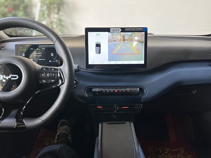 Фото 12 - BYD Seagull