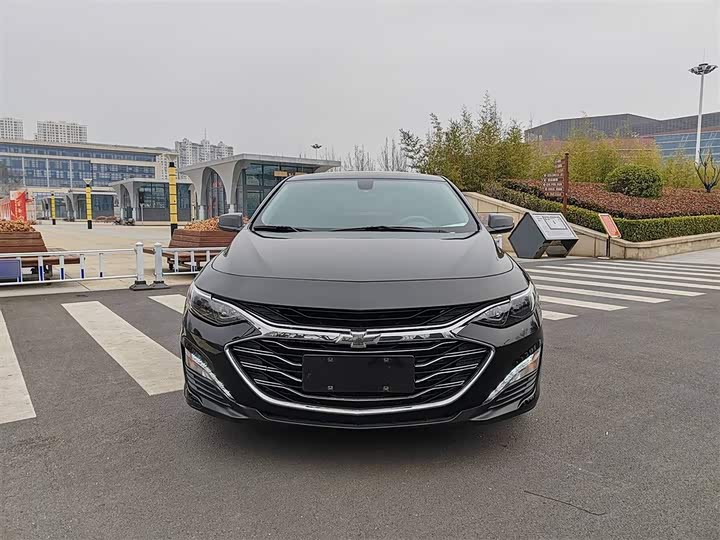 Фото 3 - Chevrolet Malibu XL