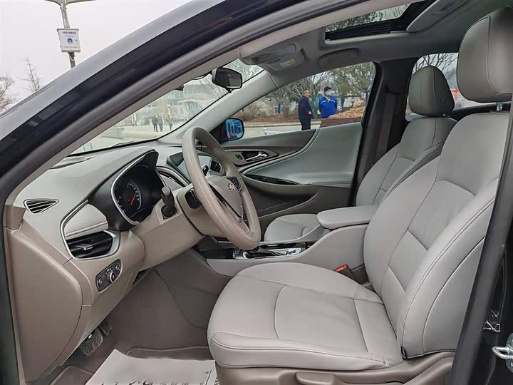 Фото 9 - Chevrolet Malibu XL