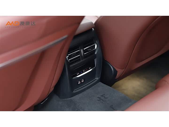 Фото 9 - BMW 3 Series