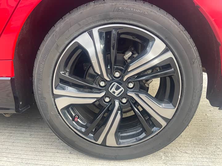 Фото 19 - Honda Civic