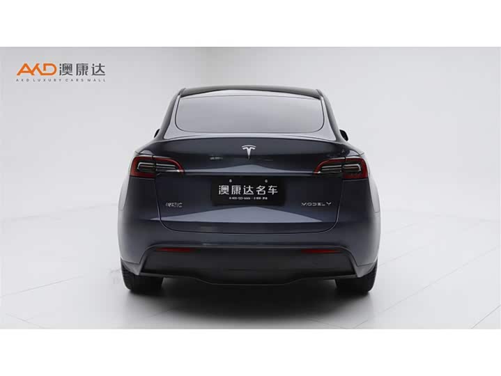 Фото 4 - Tesla Model Y