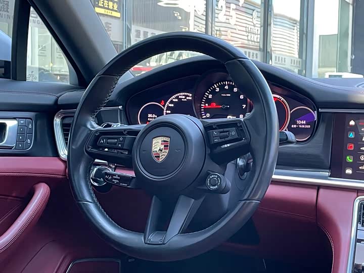 Фото 6 - Porsche Panamera