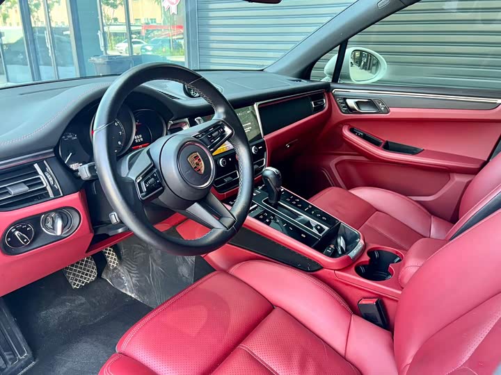 Фото 11 - Porsche Macan